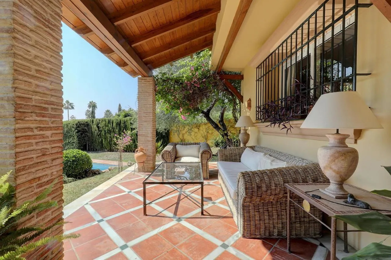 Villa In Great Location Marbella
